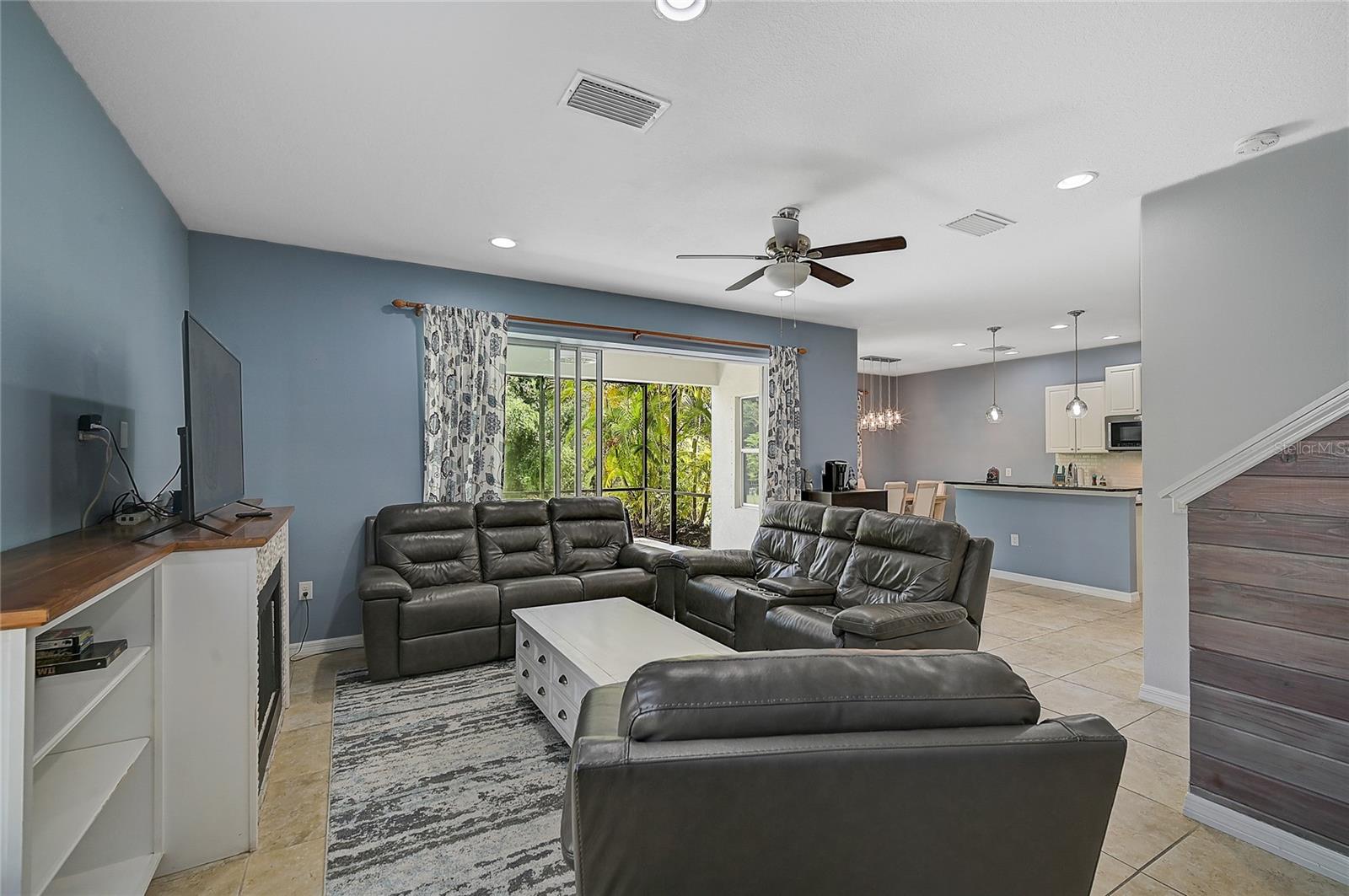 12196 ALACHUA LN photo 4