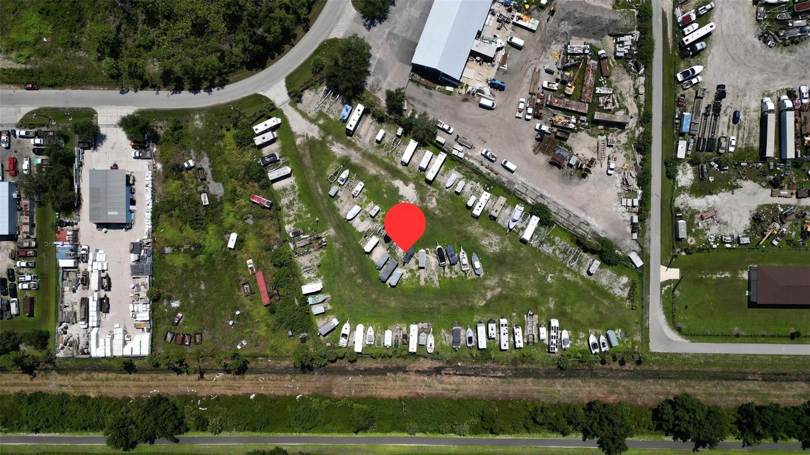 7561 SAWYER CIR photo 5