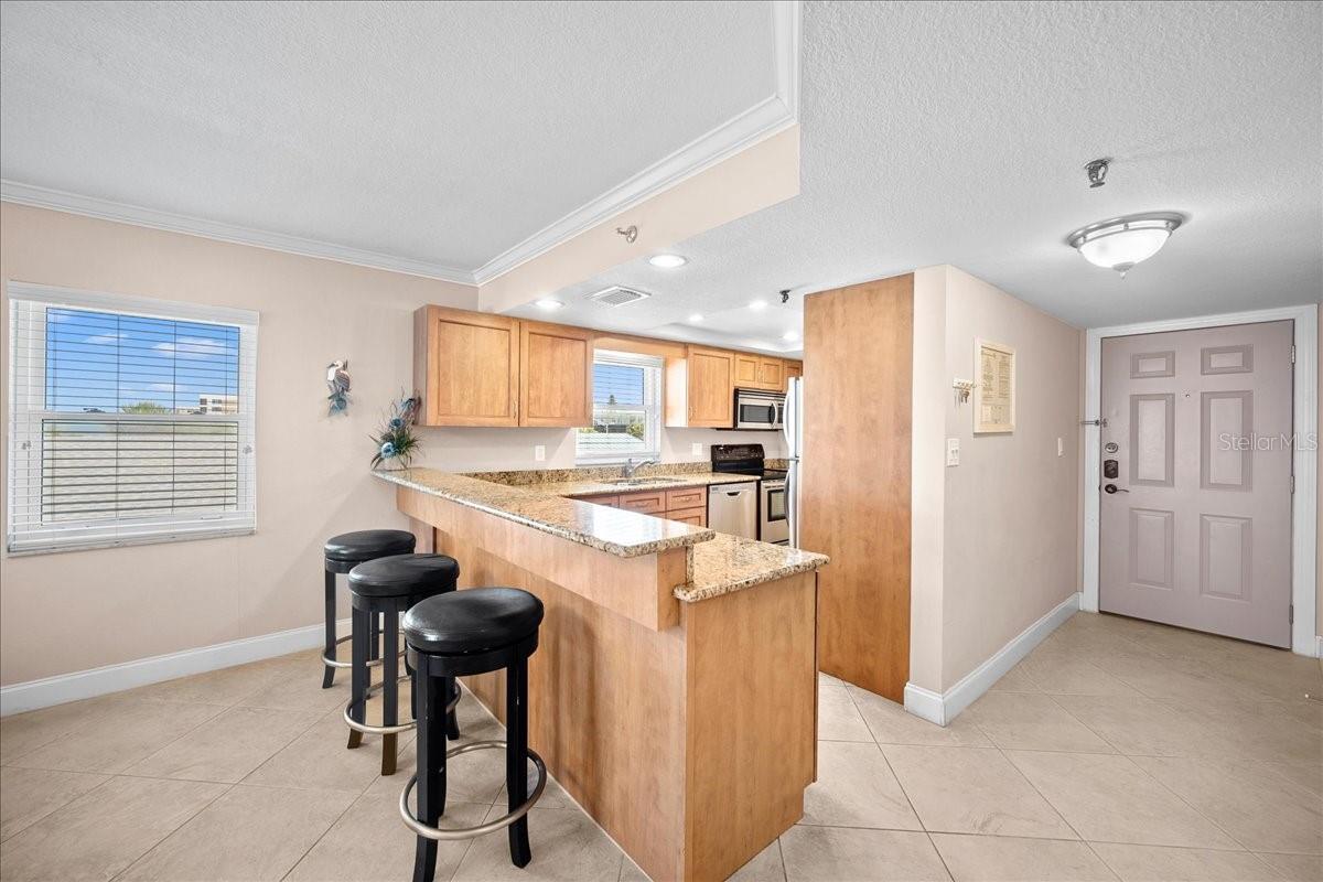 14300 GULF BLVD #206 photo 4