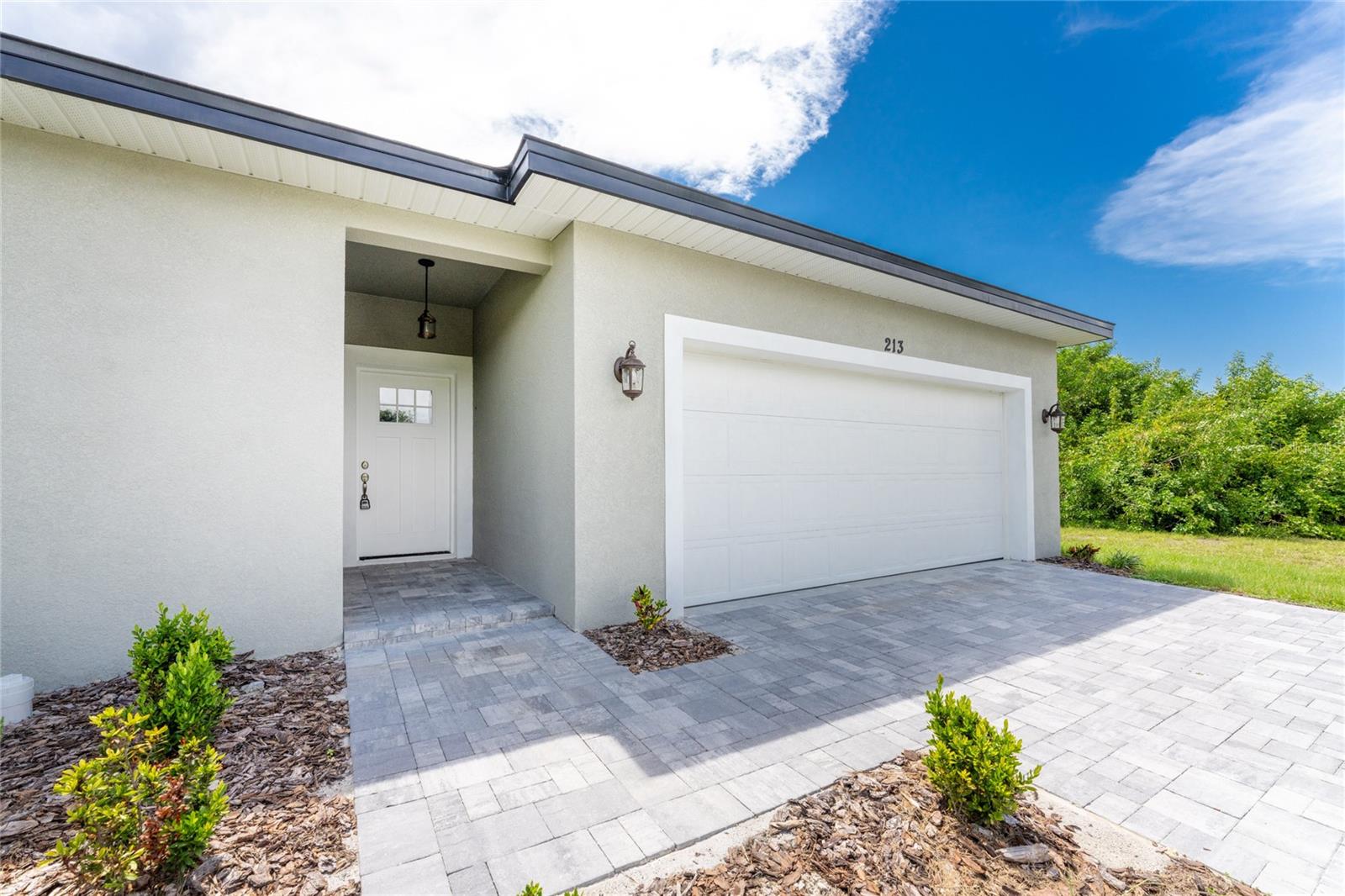 213 ANTIS DR photo 4