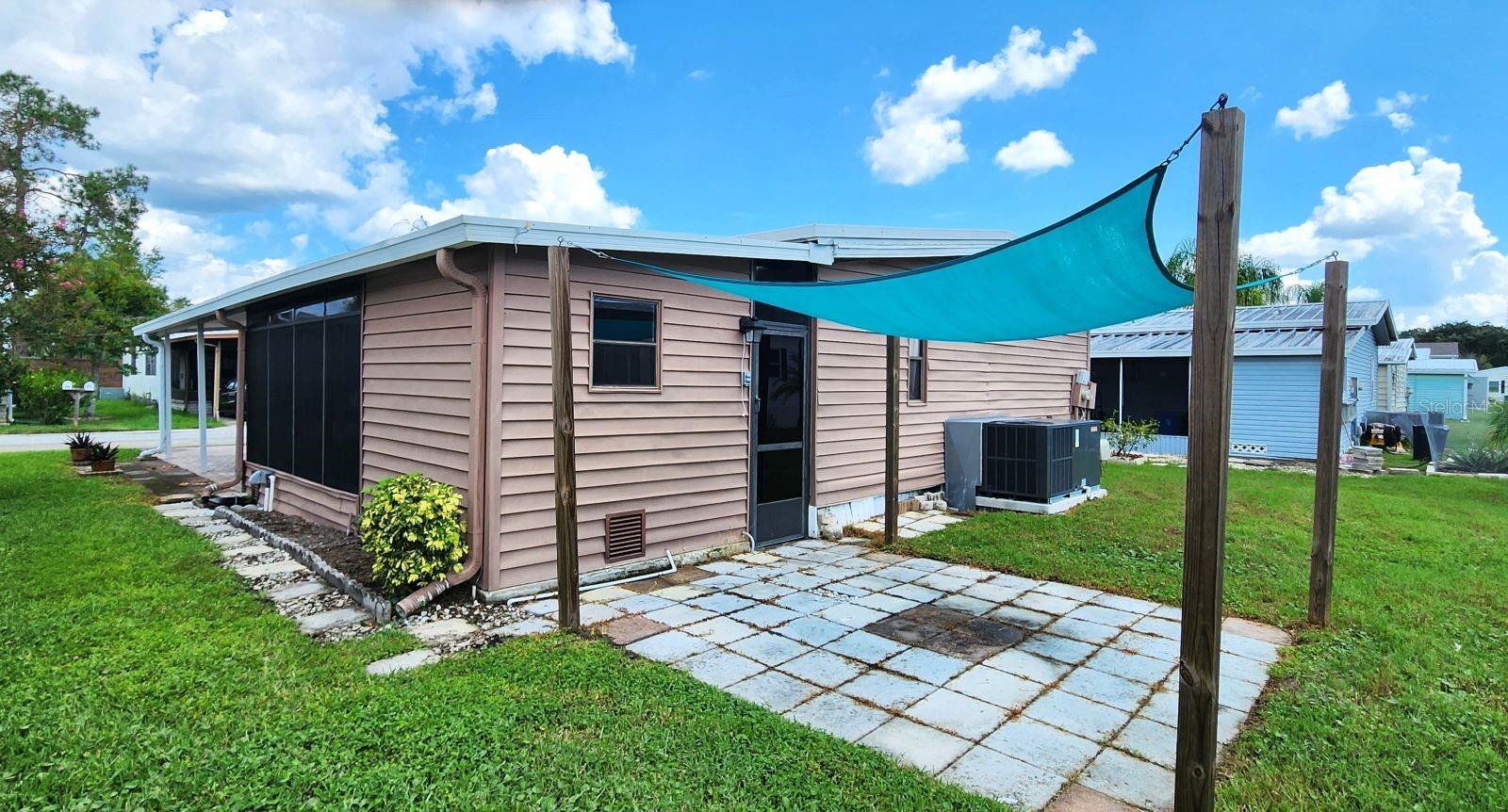 283 PELICAN DR N photo 4