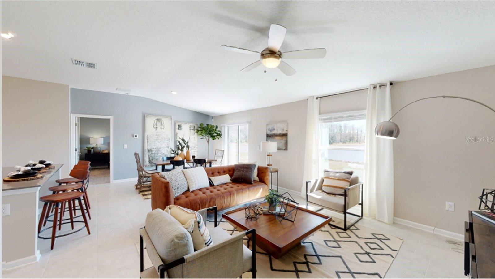 2212 GREEN VALLEY LN photo 3