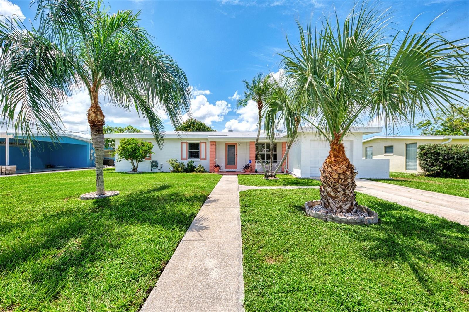 544 LINDLEY TER photo 2