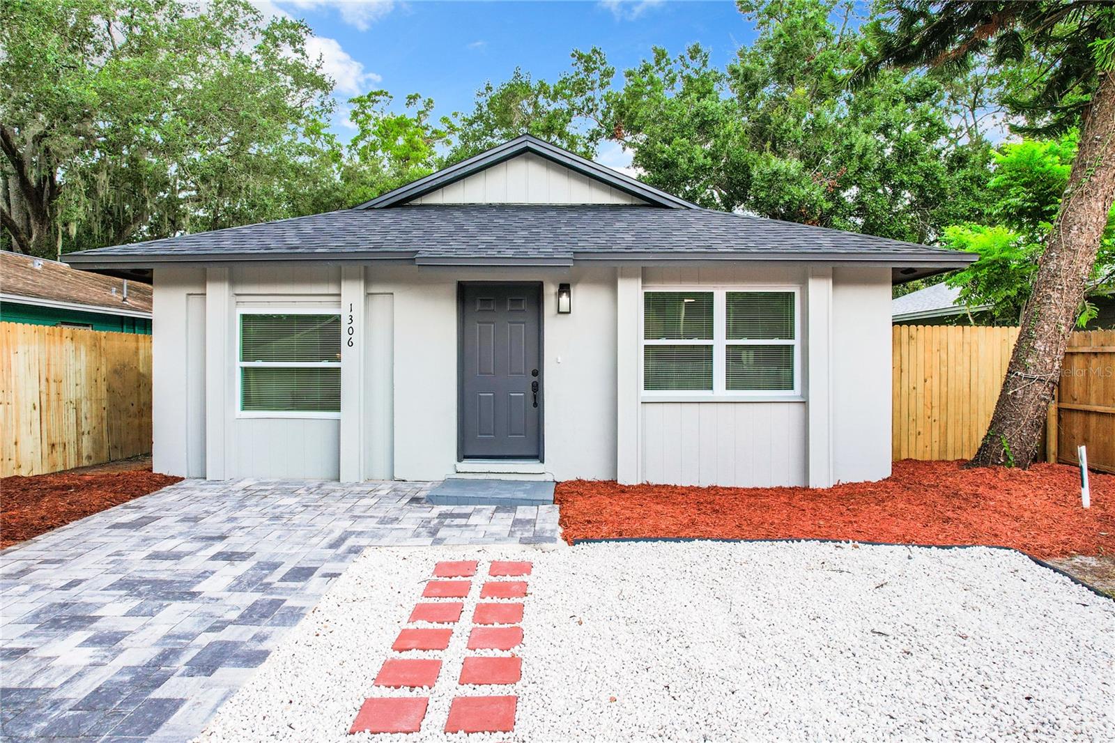 Single Family Residence