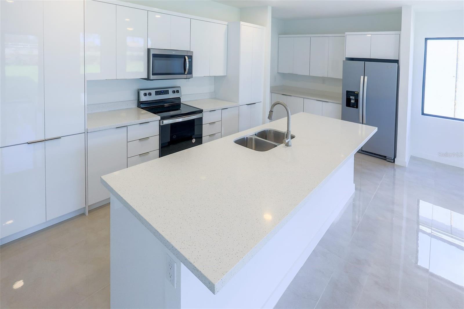 6442 CHORUS DR photo 3