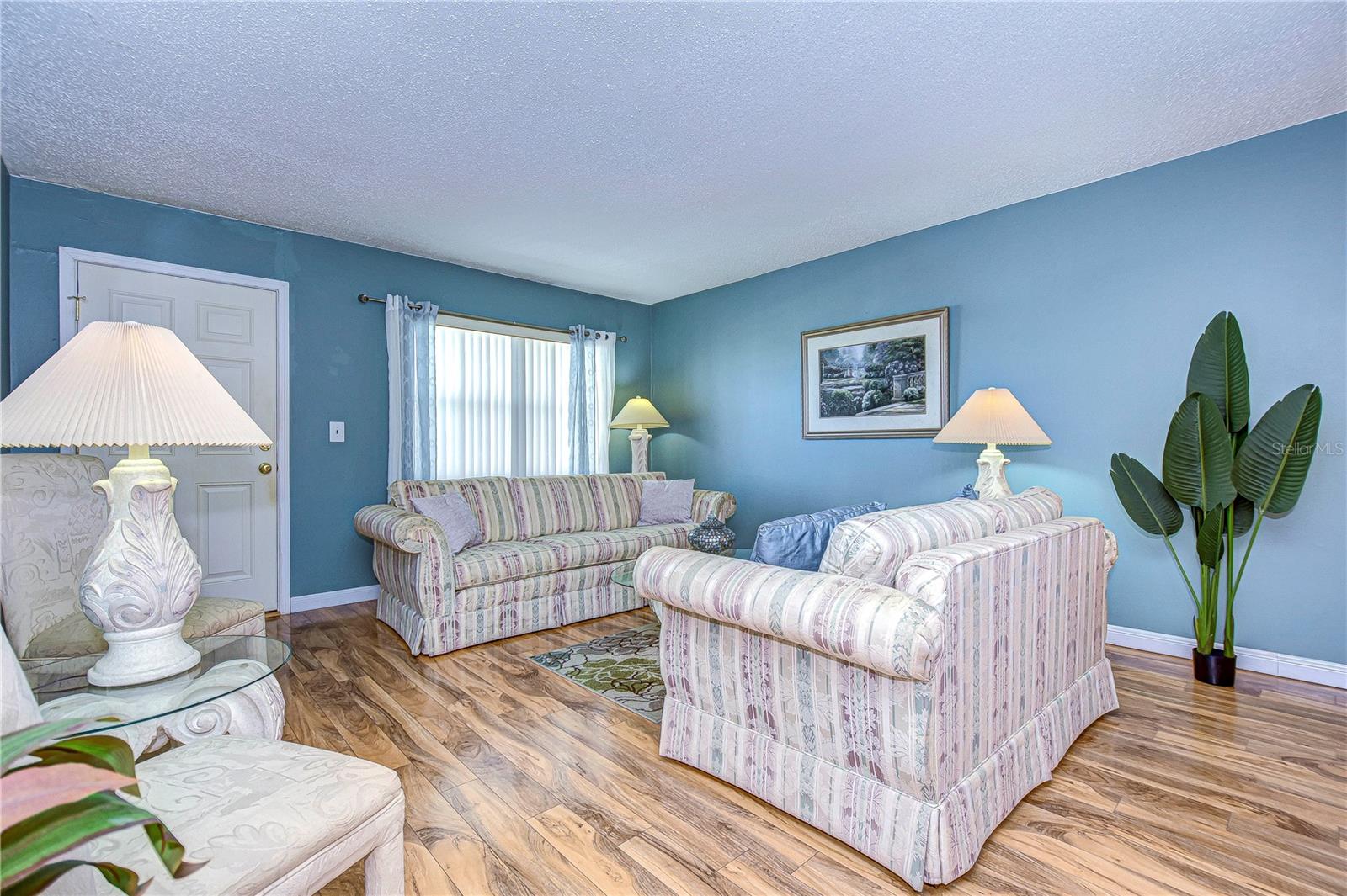 1893 SHORE DR S #206 photo 4