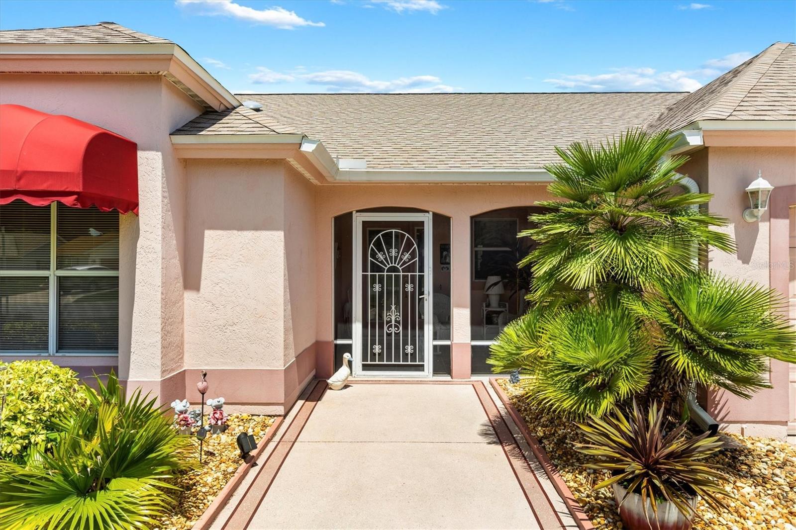 1005 DEL RIO DR photo 4