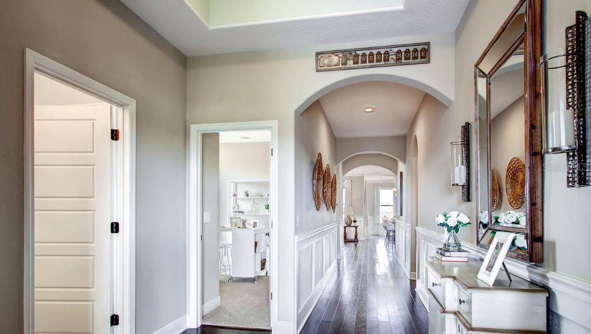12853 CHARMED DR photo 2