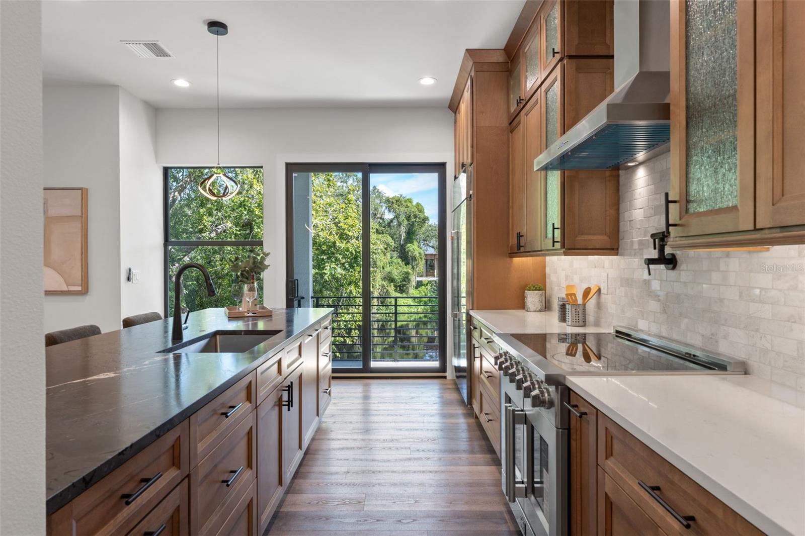 321 W HANLON ST photo 5