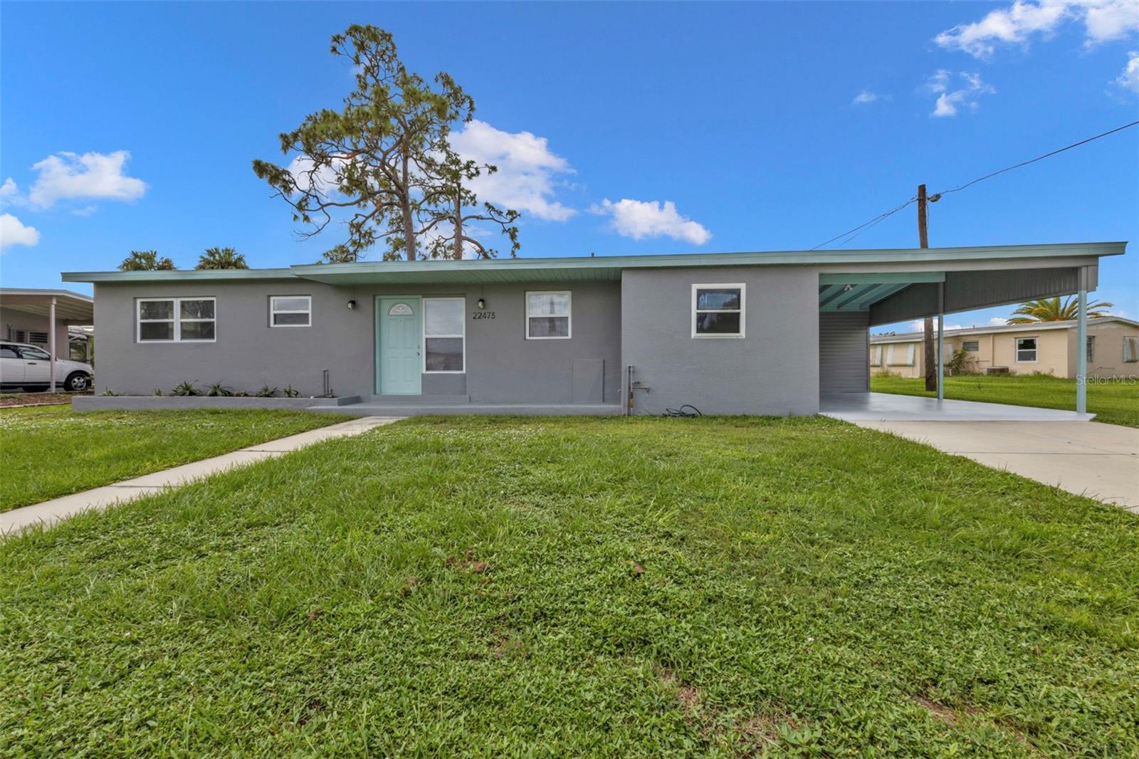 22473 HERNANDO AVE photo 3