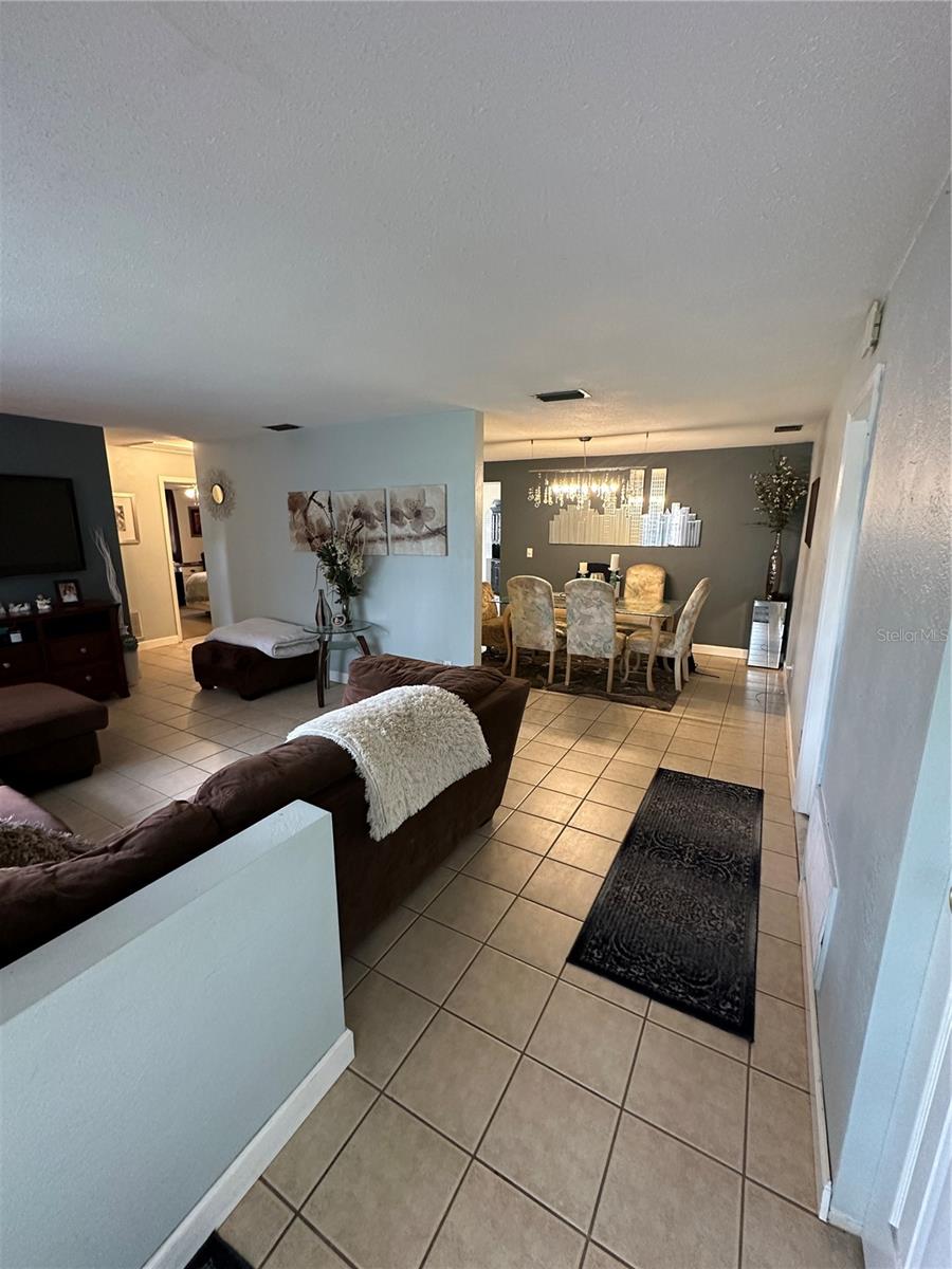 1854 76TH AVE N photo 2