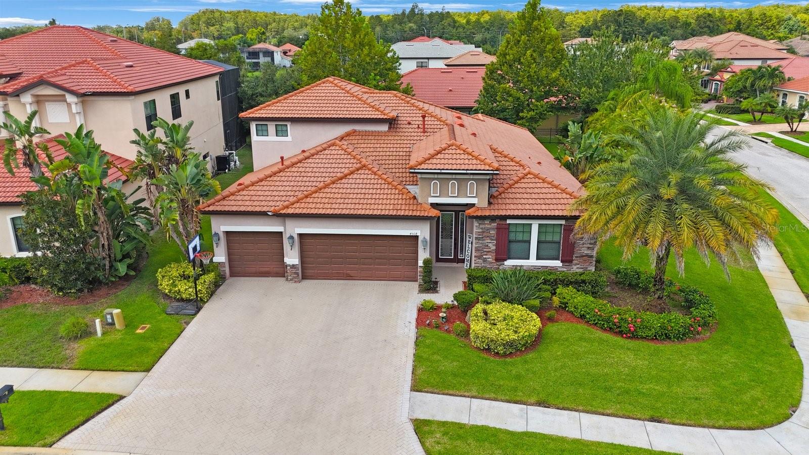 4508 GRAND LAKESIDE DR photo 2
