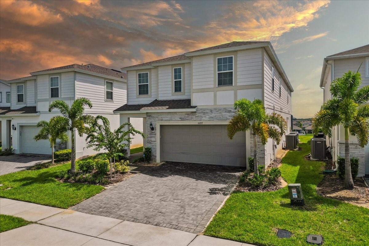 1697 KONA LN photo 5