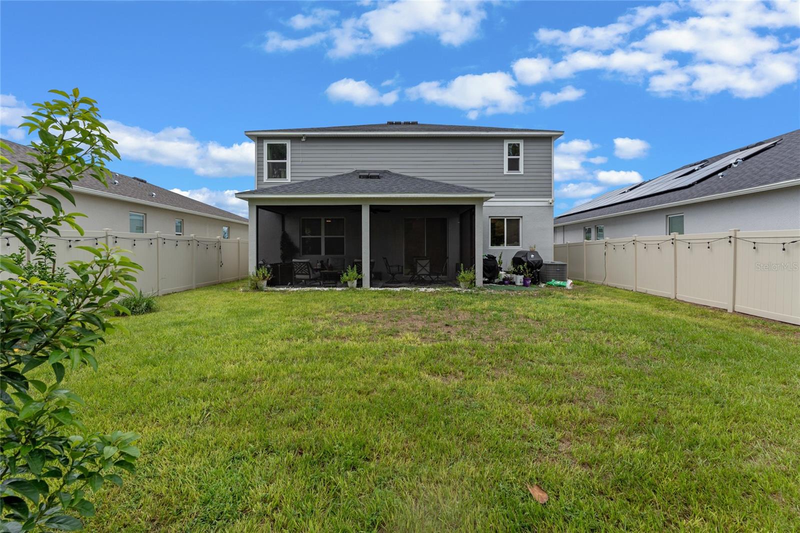 2864 SANCTUARY DR photo 2