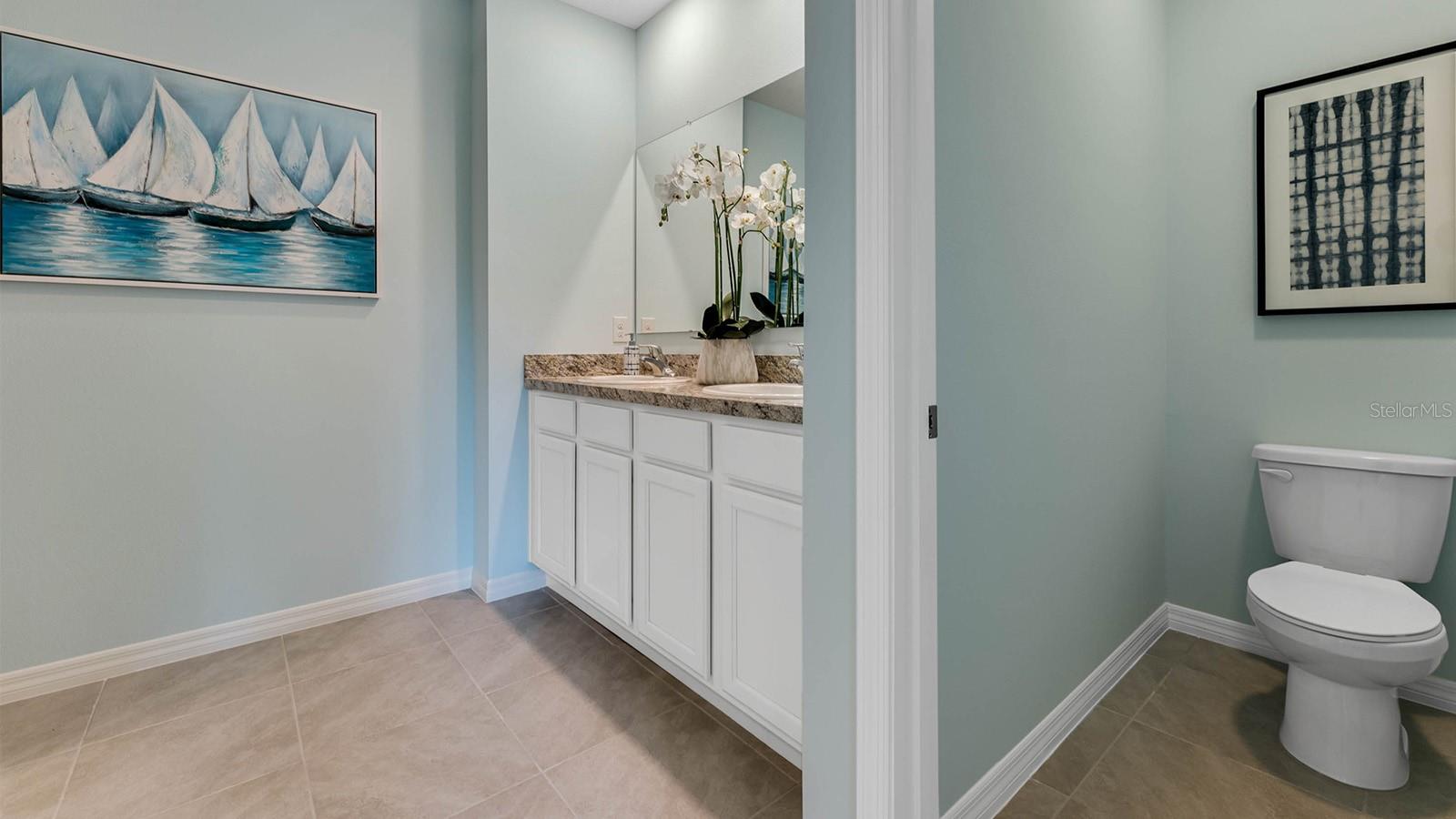 2888 WATERLILY WAY photo 3