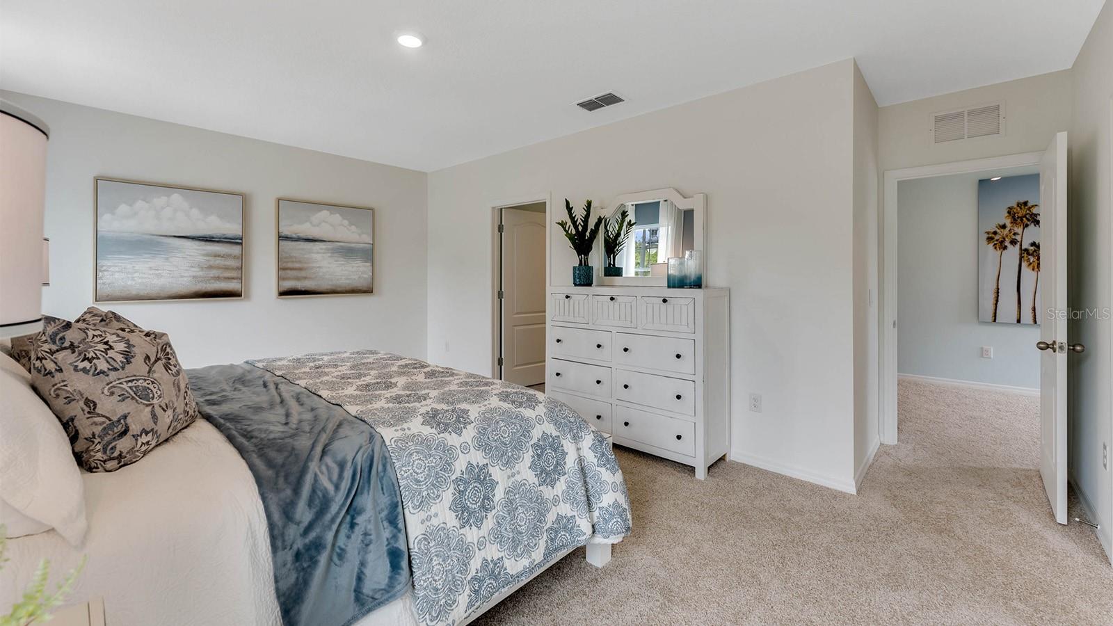 2888 WATERLILY WAY photo 5