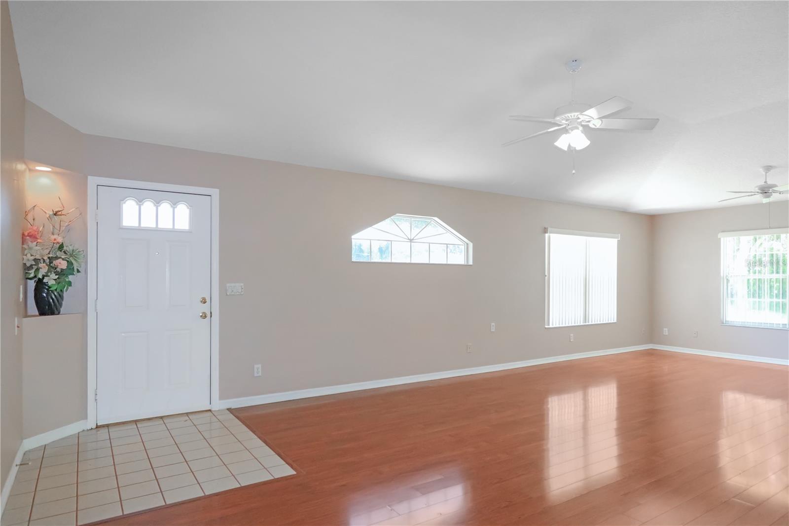 21701 QUEEN MARY CT photo 5
