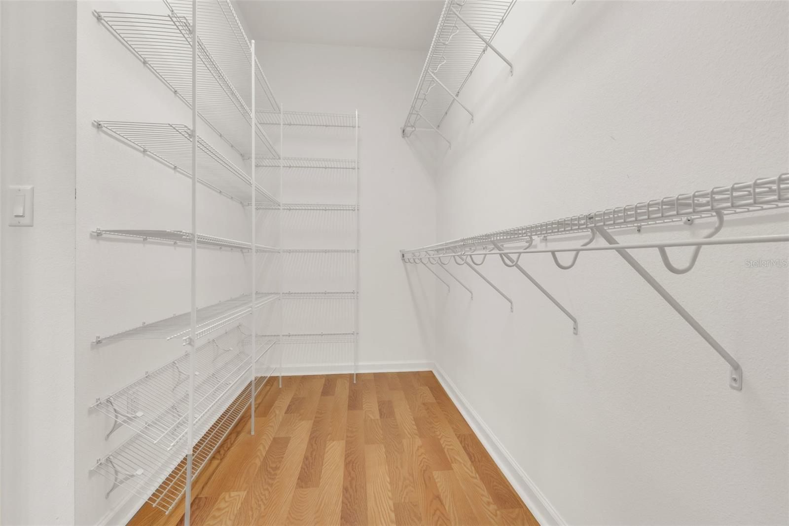 306 CORAL REEF WAY photo 3