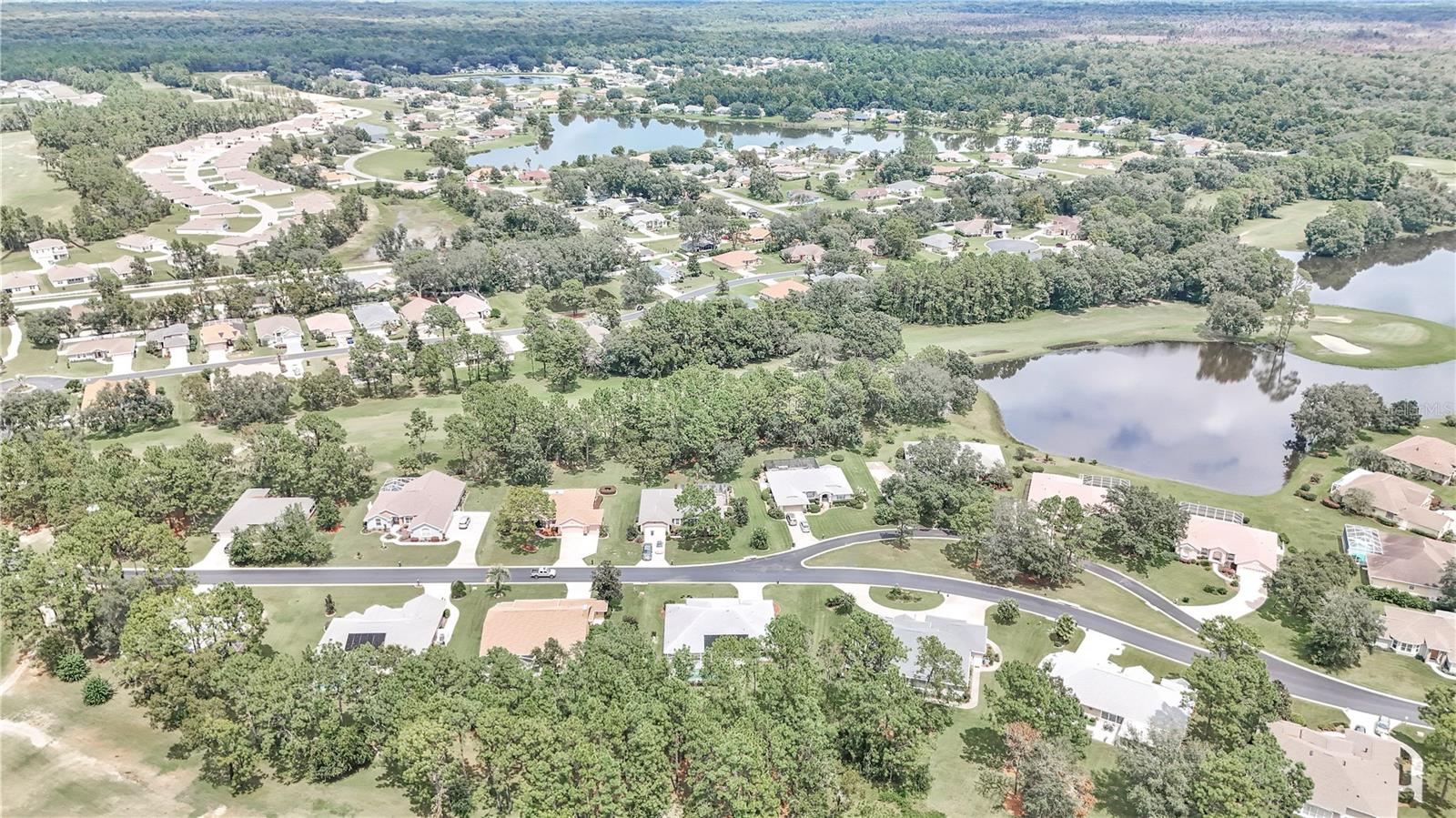 31 LAKE DIAMOND BLVD photo 4