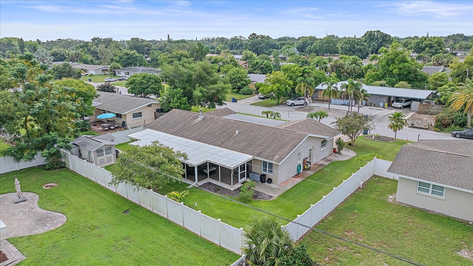 2611 SUNNYSIDE ST photo 4