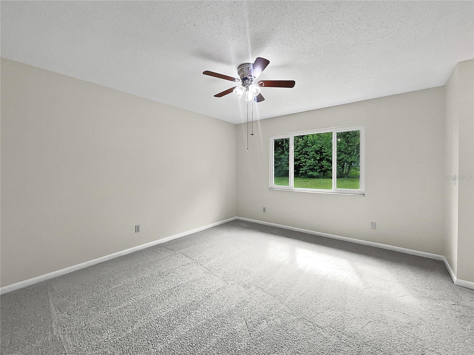 473 EMERALD RD photo 5