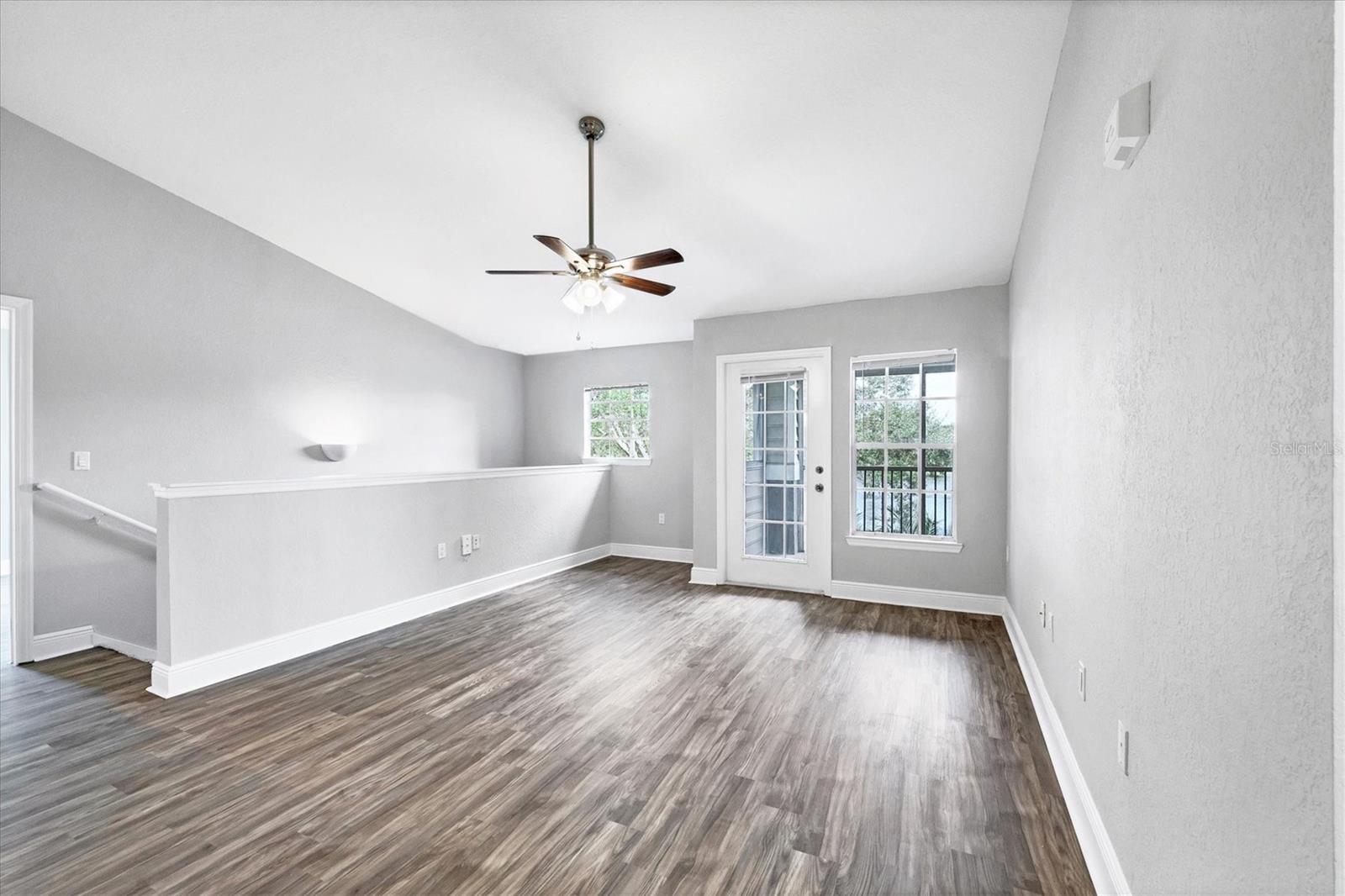 8803 MANOR LOOP #204 photo 5