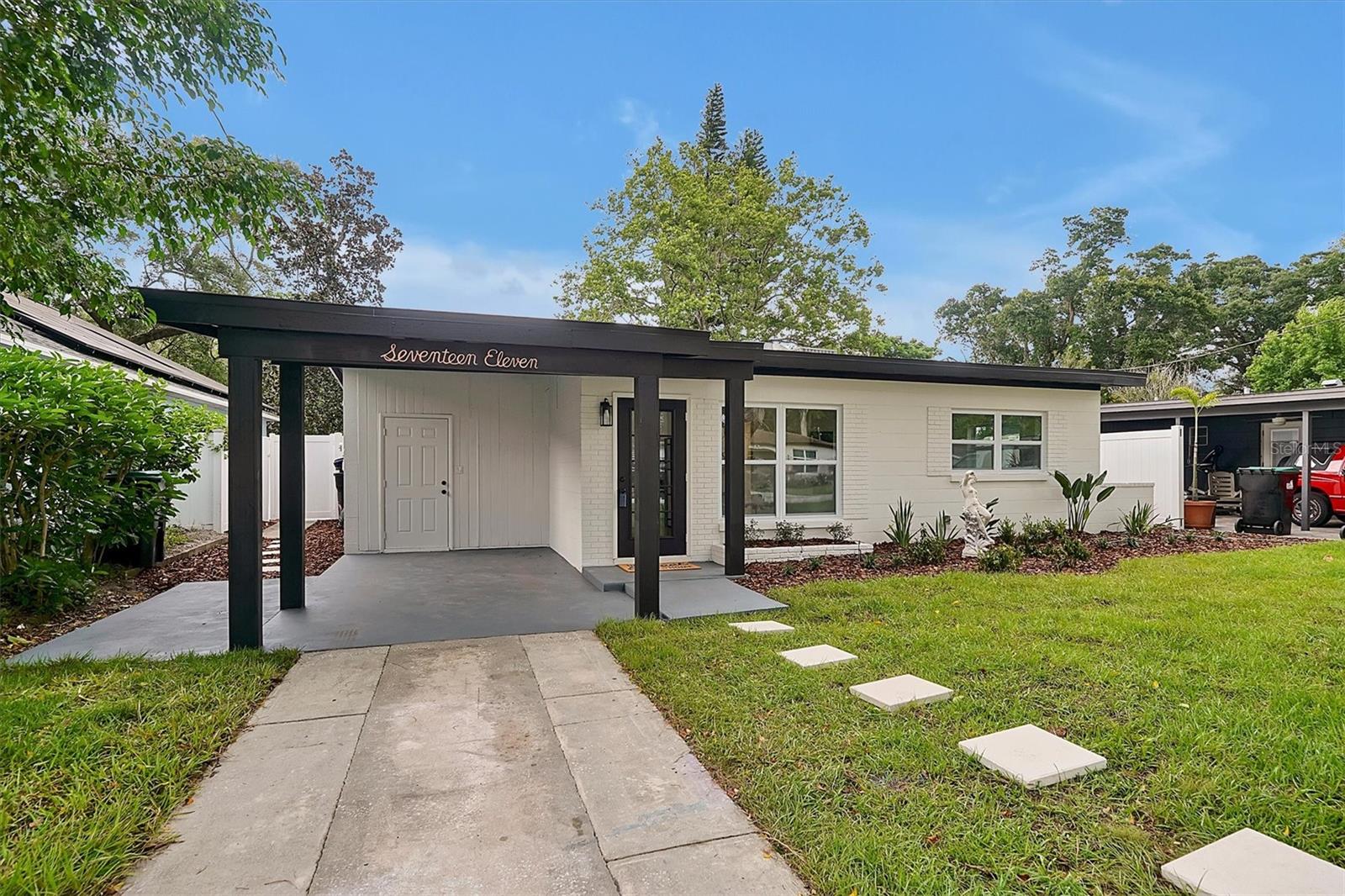 1711 WHITE AVE