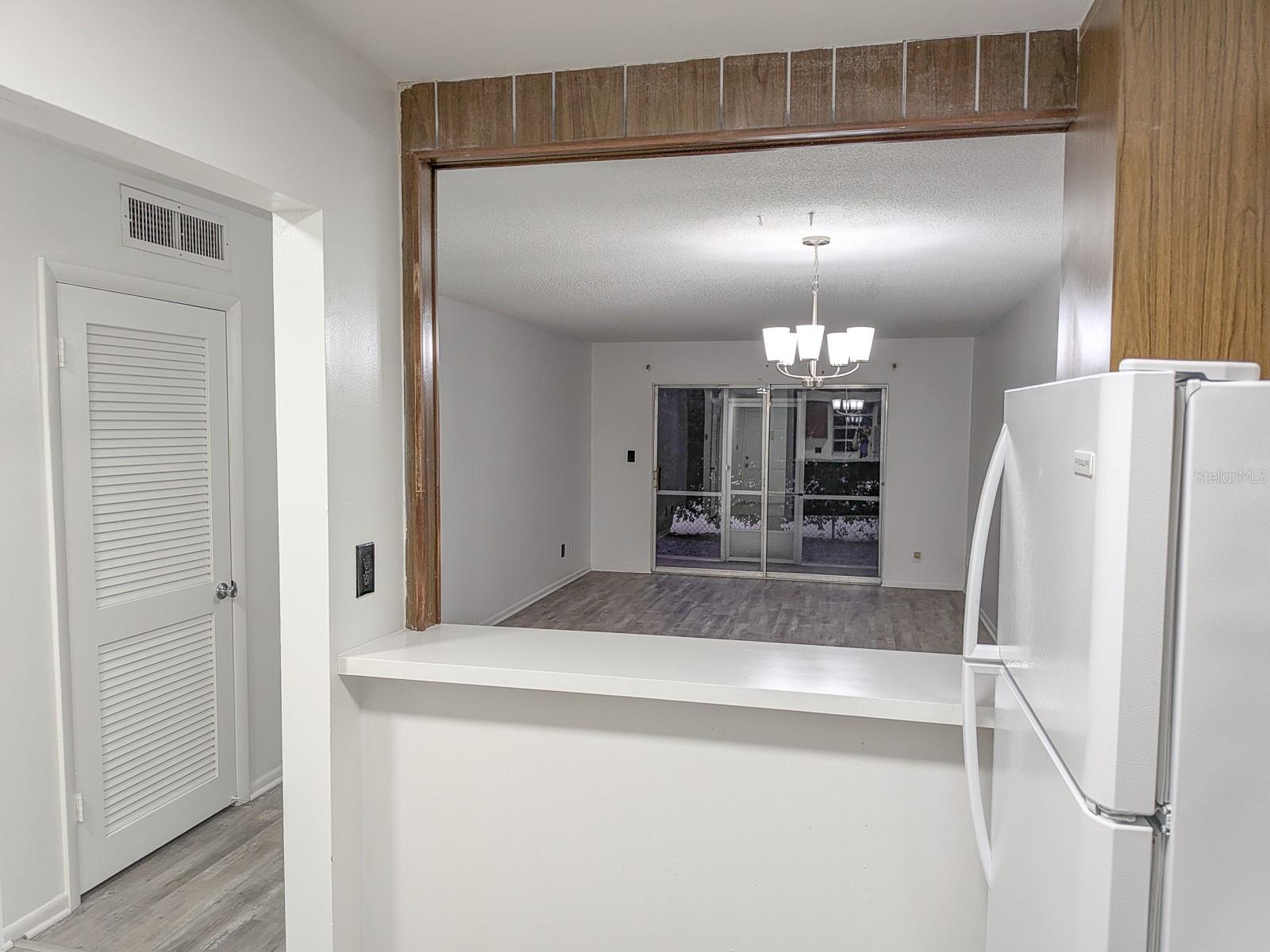 1250 S DENNING DR #122 photo 4