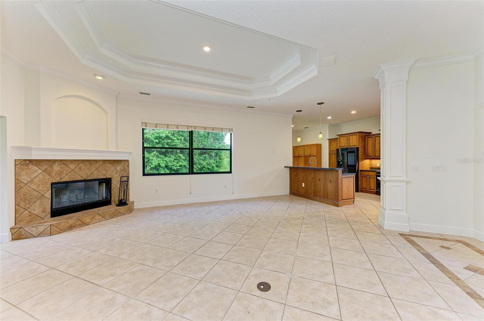 4817 SHADYVIEW CT photo 2