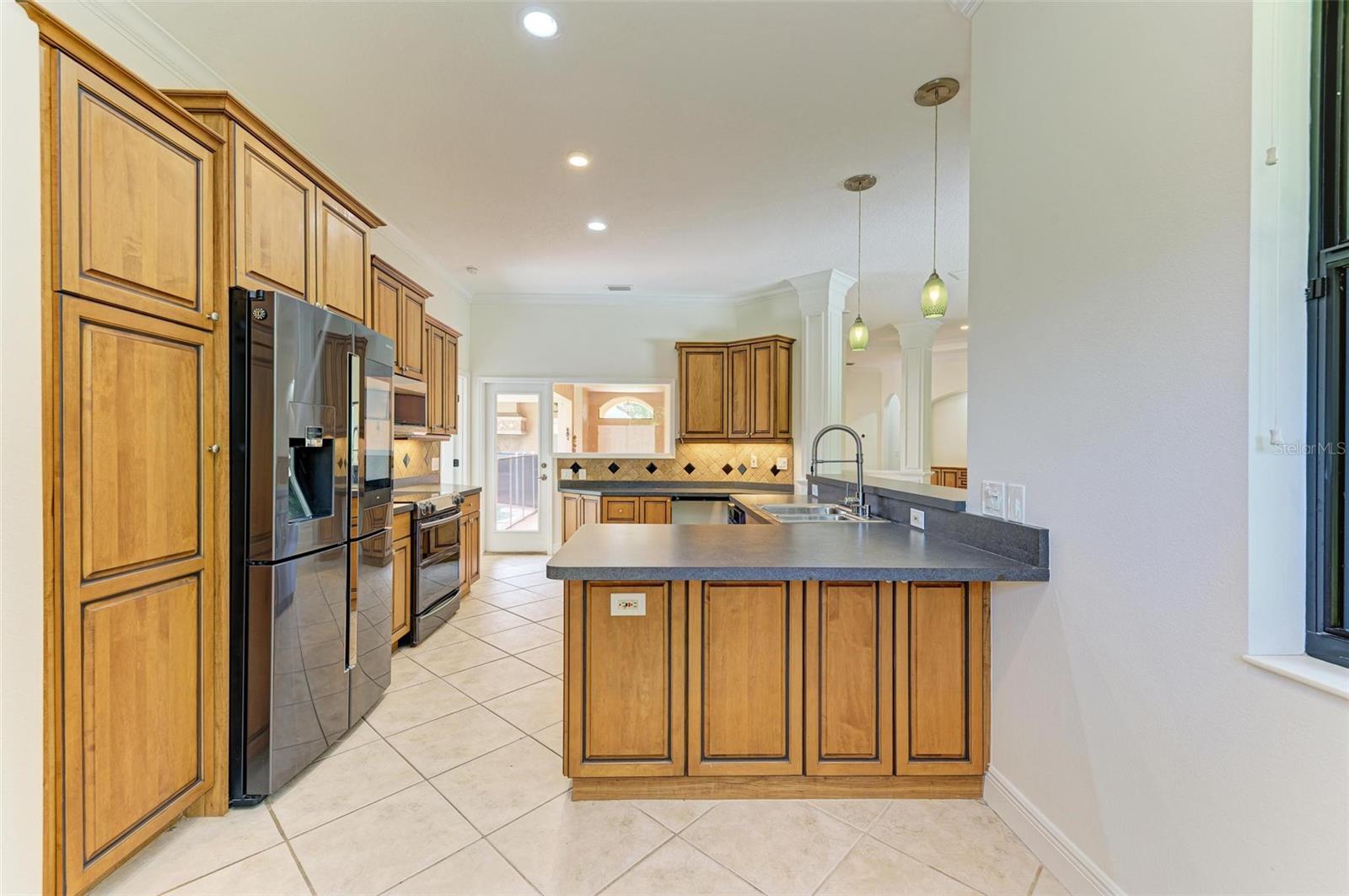 4817 SHADYVIEW CT photo 4