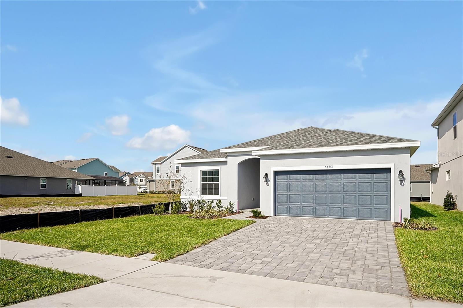 5753 WALLIS LN photo 2