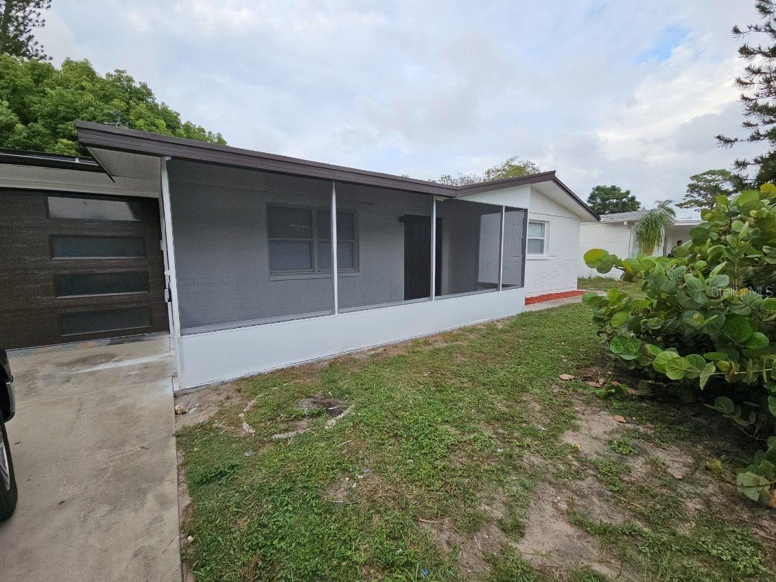 Single Family Residence