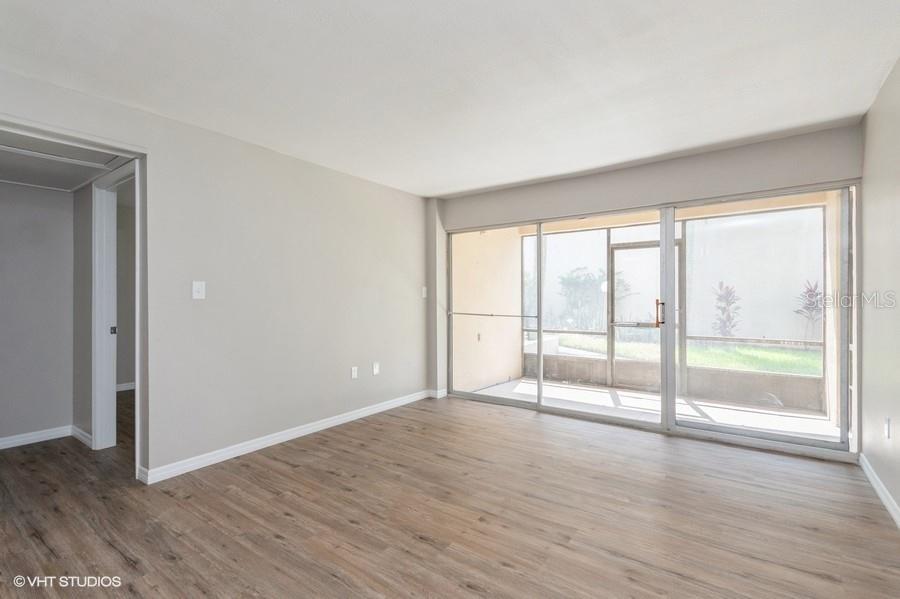 588 ORANGE DR #130 photo 4