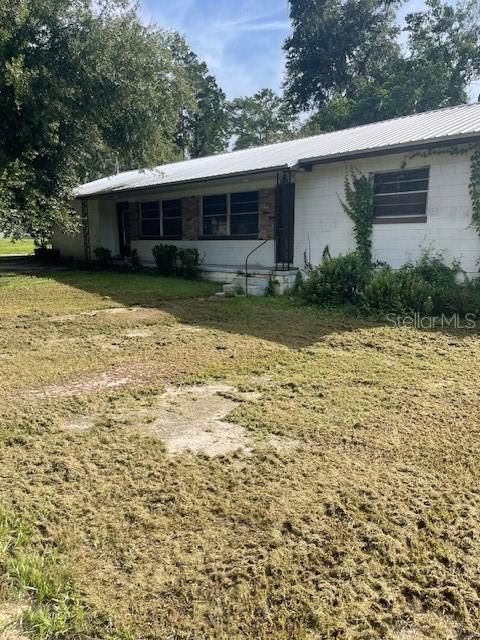 1639 NE 16TH AVE photo 3