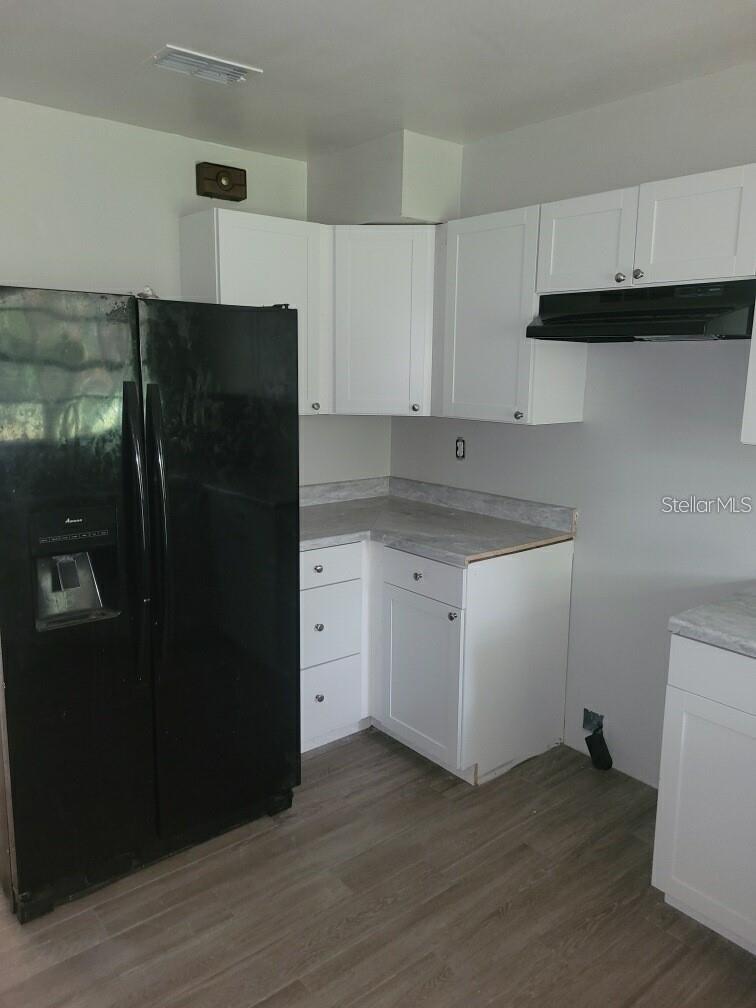 1639 NE 16TH AVE photo 5