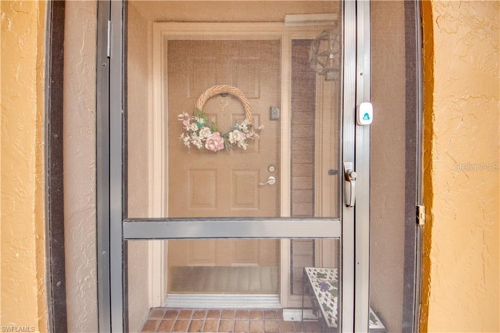 2067 W LAKEVIEW BLVD #2 photo 2