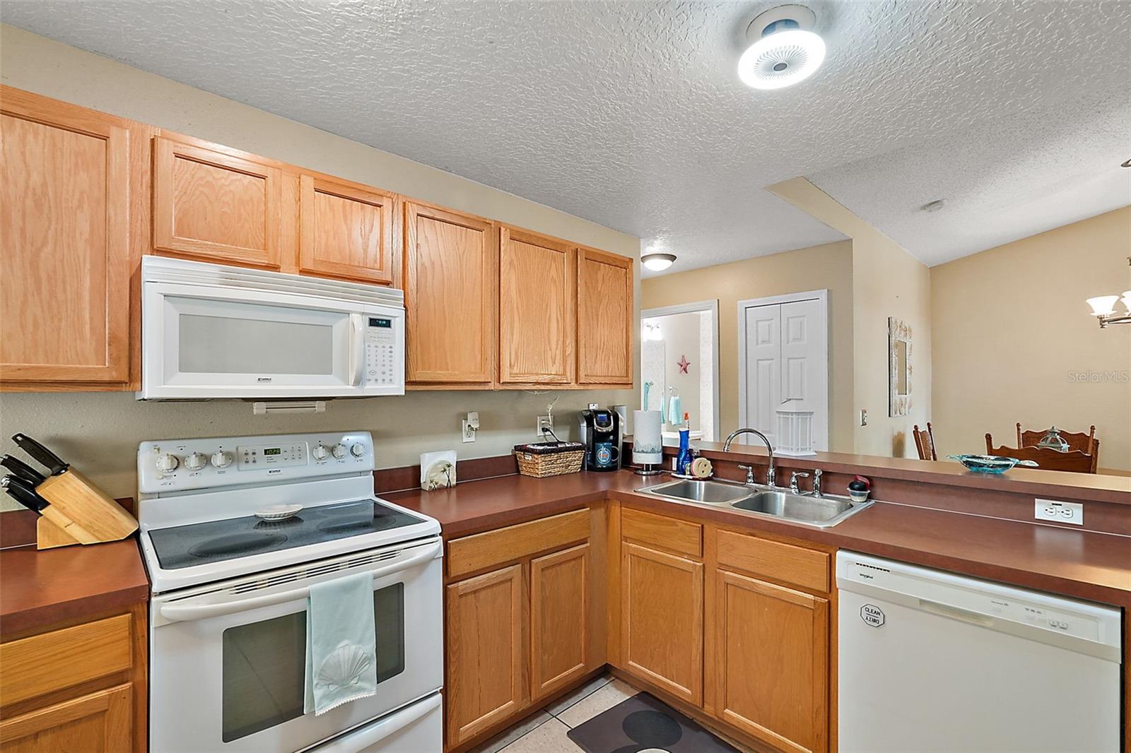 1039 SANDHILL ST photo 5