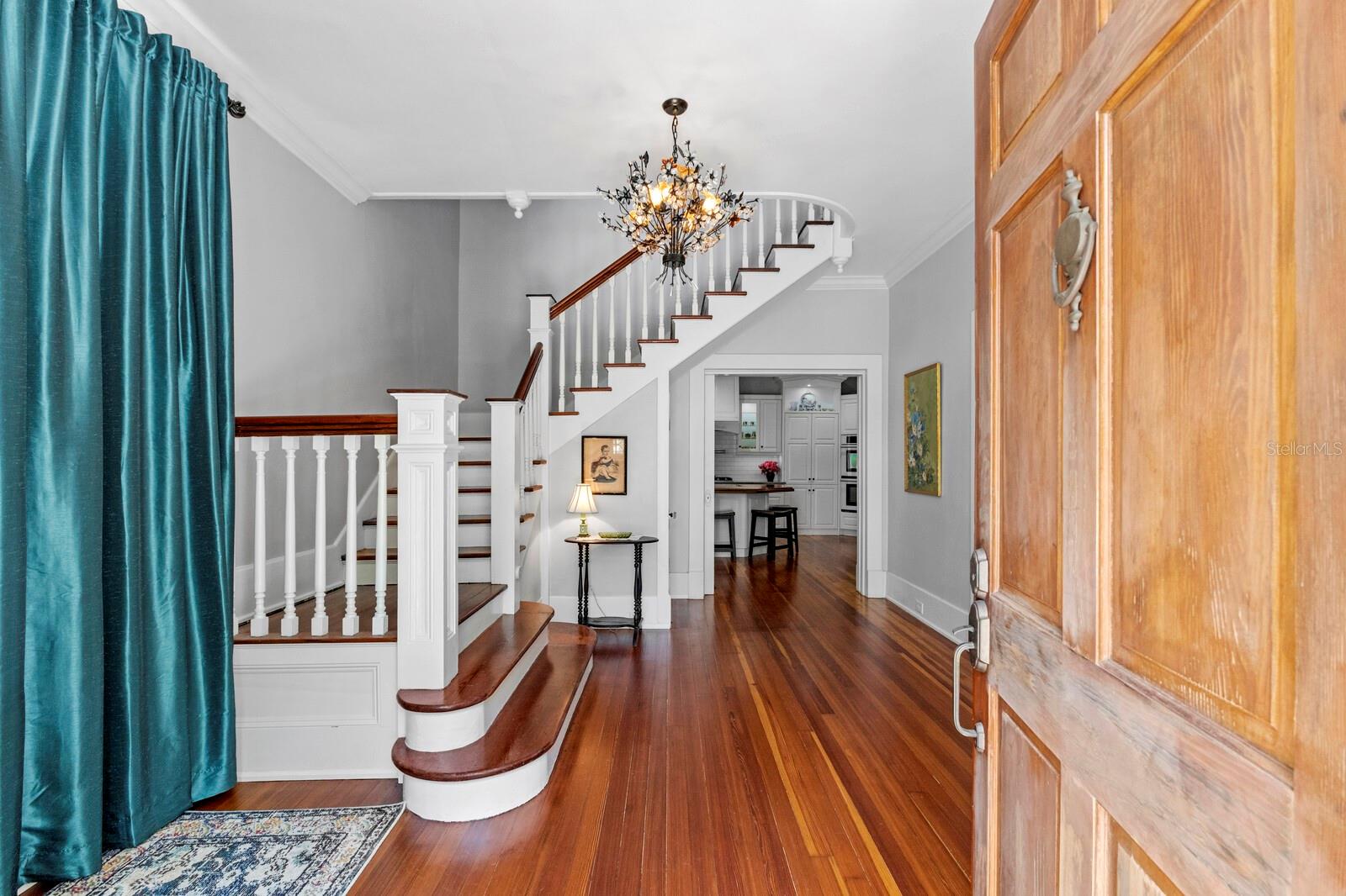 1332 3RD AVE W photo 4