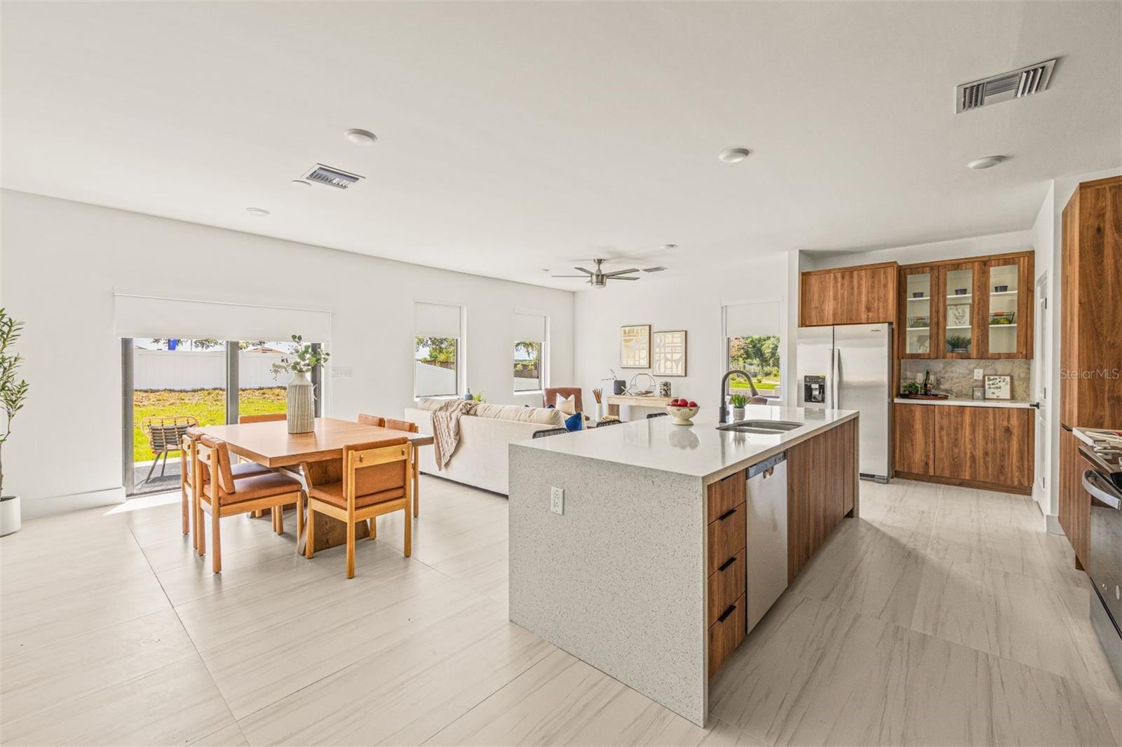 6165 CHORUS DR photo 2