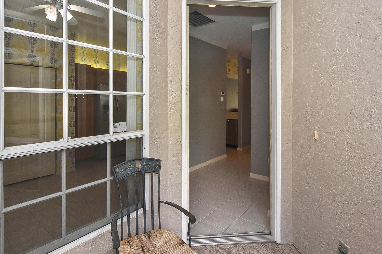 857 TARTAN DR photo 4