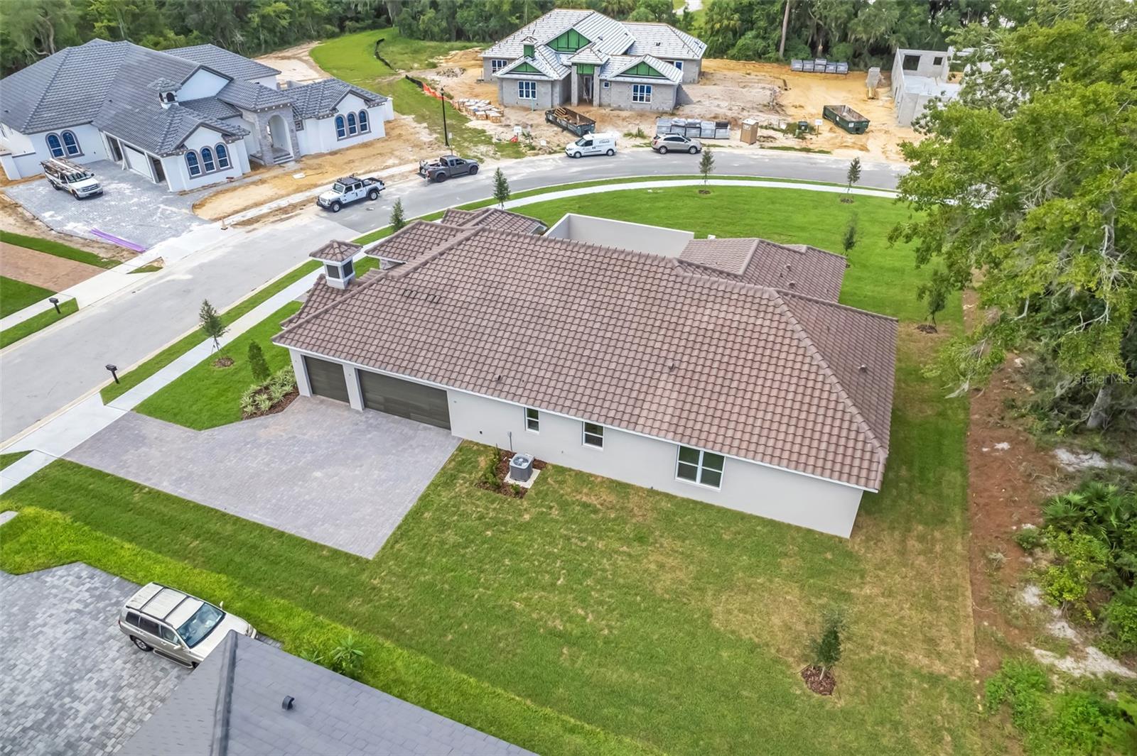 106 NEW LEATHERWOOD DR photo 3