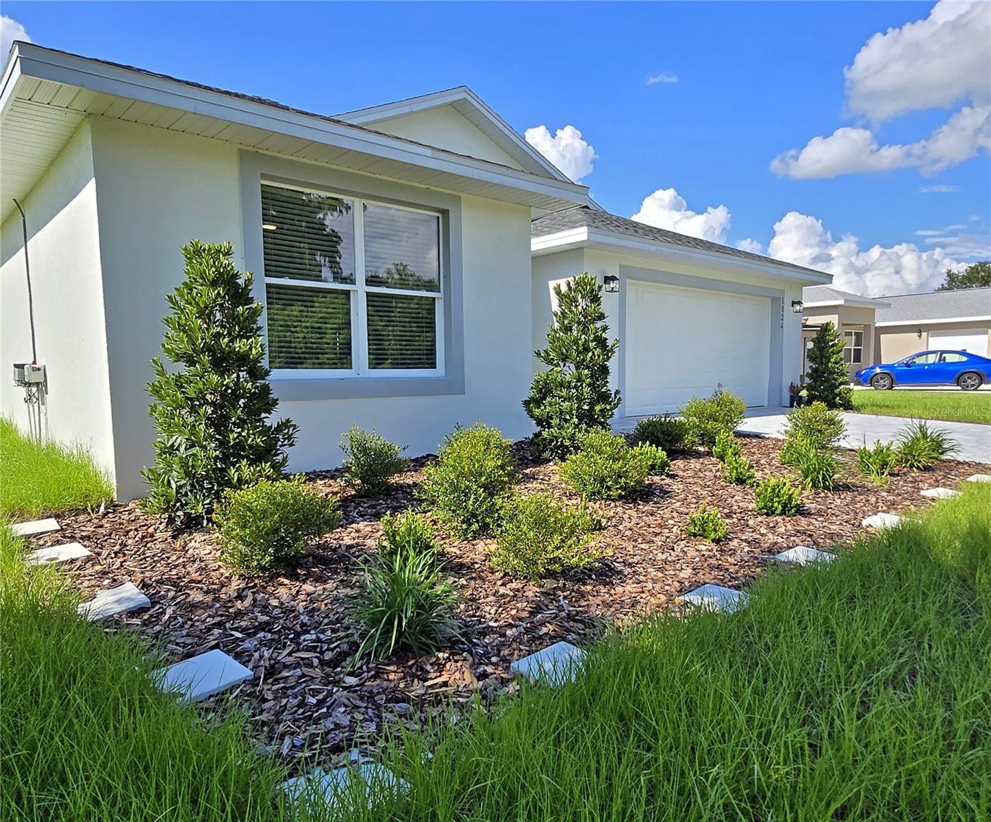 1024 LAKESIDE WAY photo 5