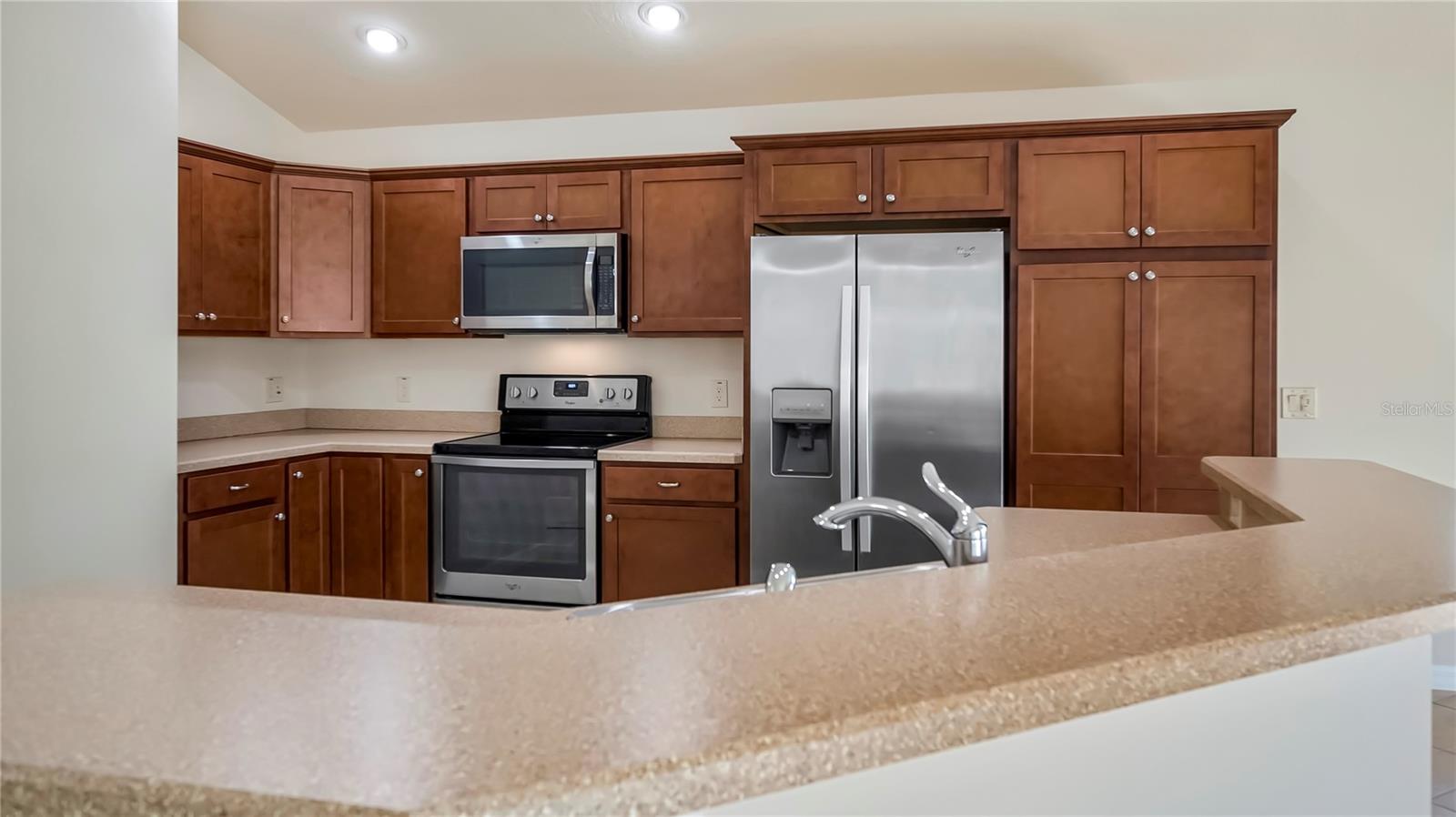 3357 WISE WAY photo 3