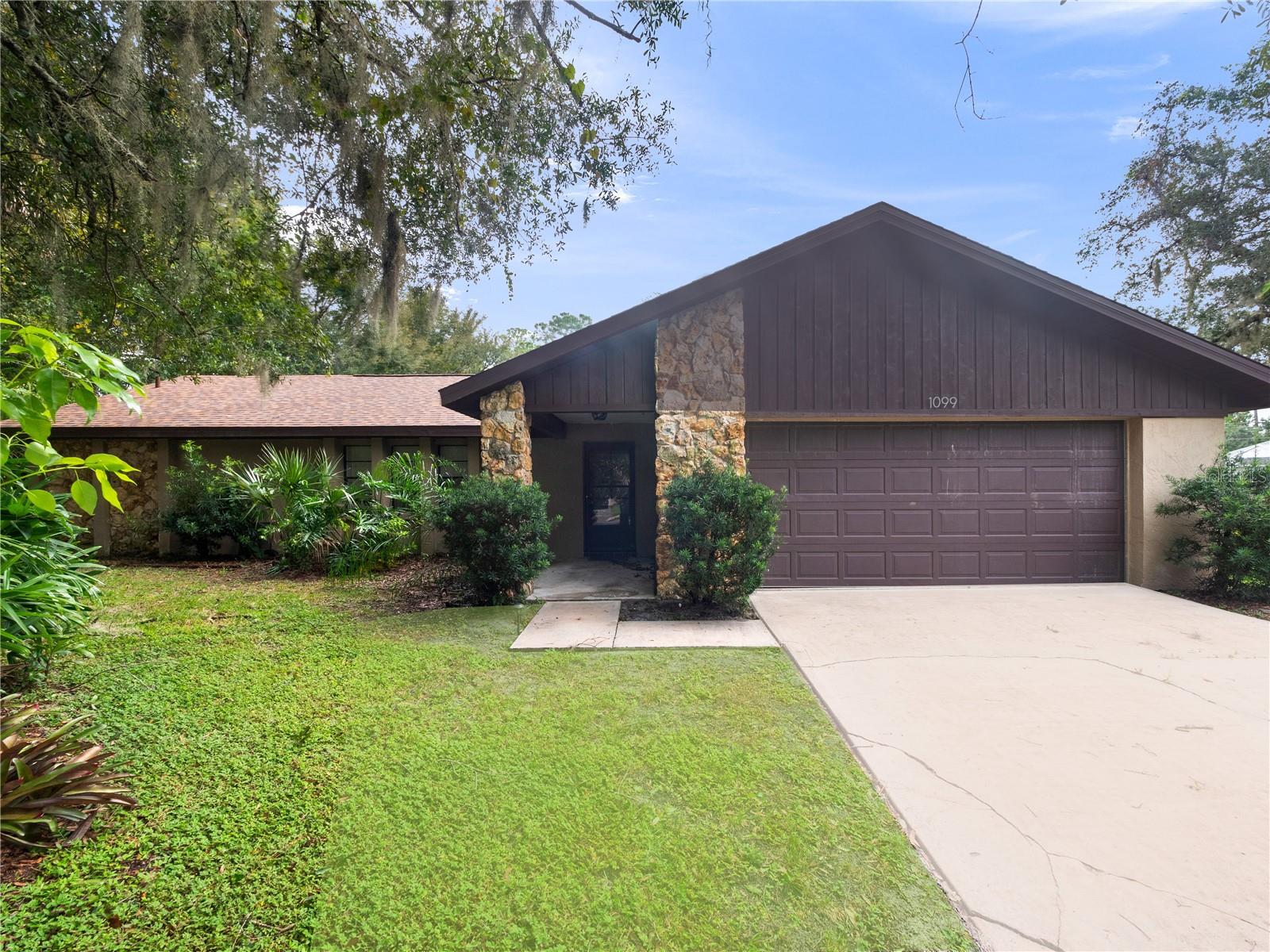 1099 E DE CARLO DR — home for sale