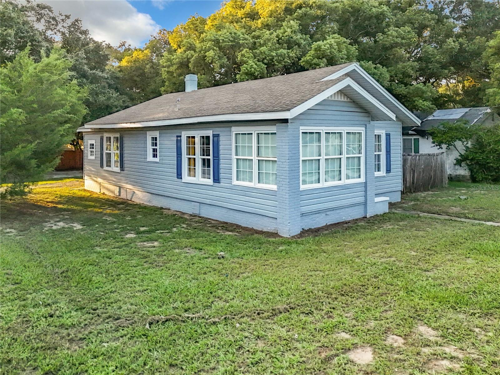 Single Family Residence