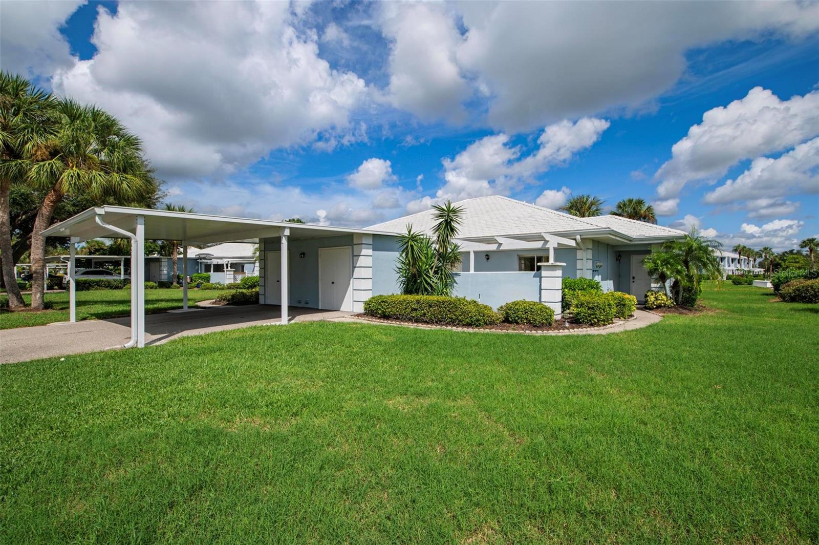 451 WEXFORD CIR — home for sale