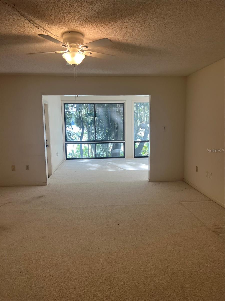 2750 SW 14TH DR #2750 photo 5