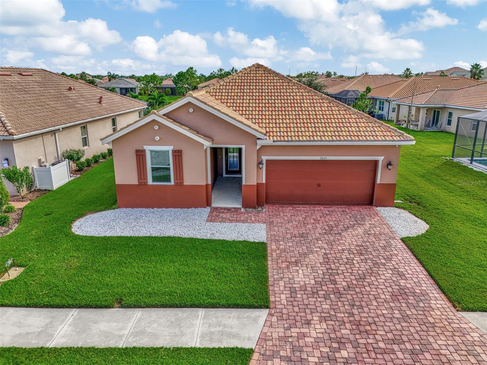 Single Family Residence