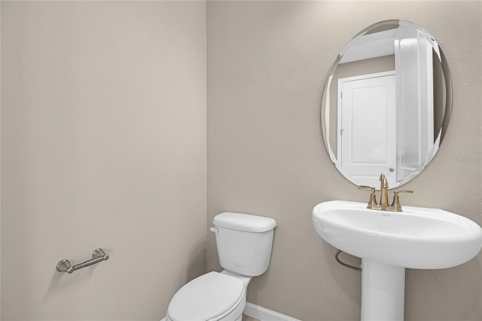 535 SUMMIT RIVER DR photo 3
