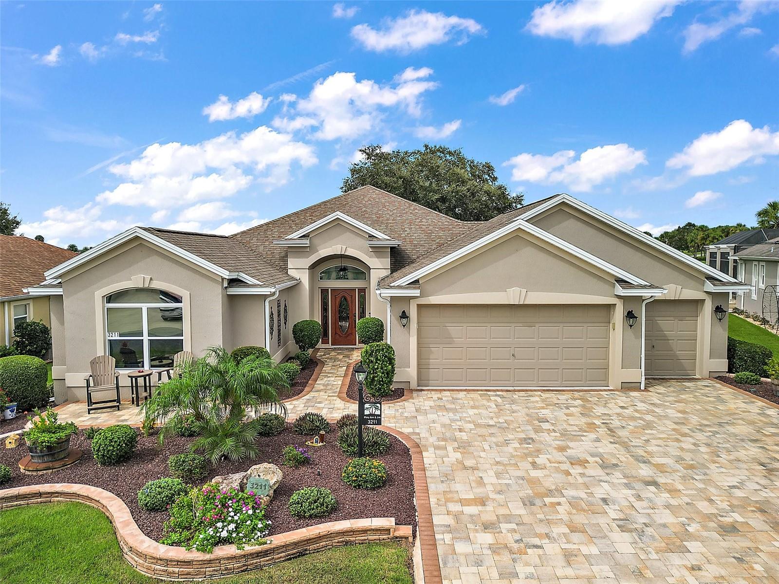 3211 KILLINGTON LOOP photo 4
